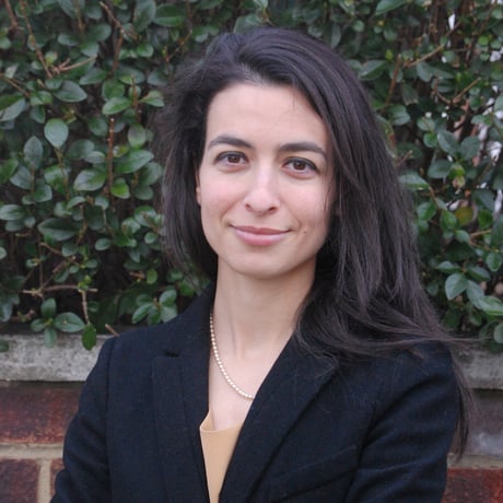 Dr Mar Grau - Psychiatrist