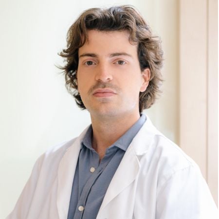Gynecologist Dr Enrique Garrigós at mymedica medical clinic in Valencia