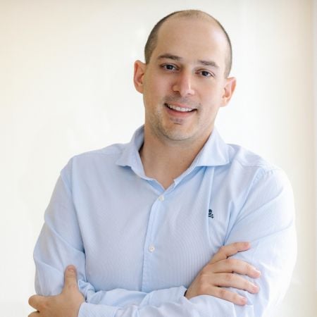 Radiologist Salvador Miralles at mymedica medical clinic in Valencia